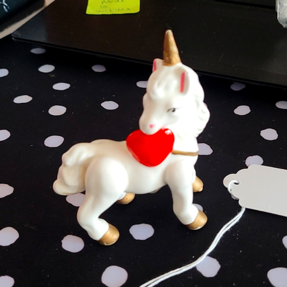 Vintage Giftcraft Unicorn